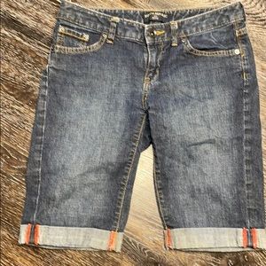 Banana Republic Women’s Petite Sz 2P Denim Shorts